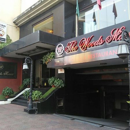The Woods Manor Mg Road Hotel Kochi Luaran gambar